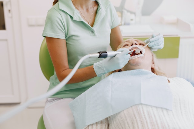 Dr. Kami Hoss Shares The Most Popular Dental Procedures For A Whiter Smile