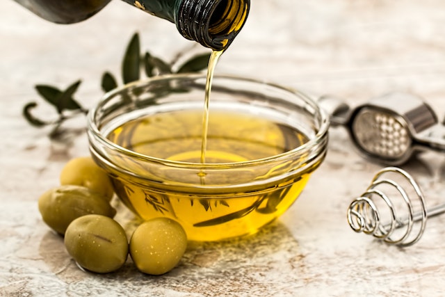 An Insight Into The Amazing Benefits Of Olive Oil